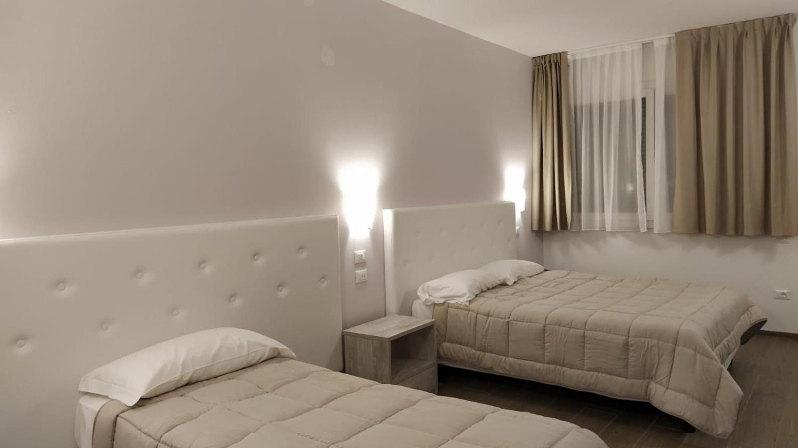 Hotel Ristorante Alla Campagna San Giovanni Lupatoto Eksteriør billede