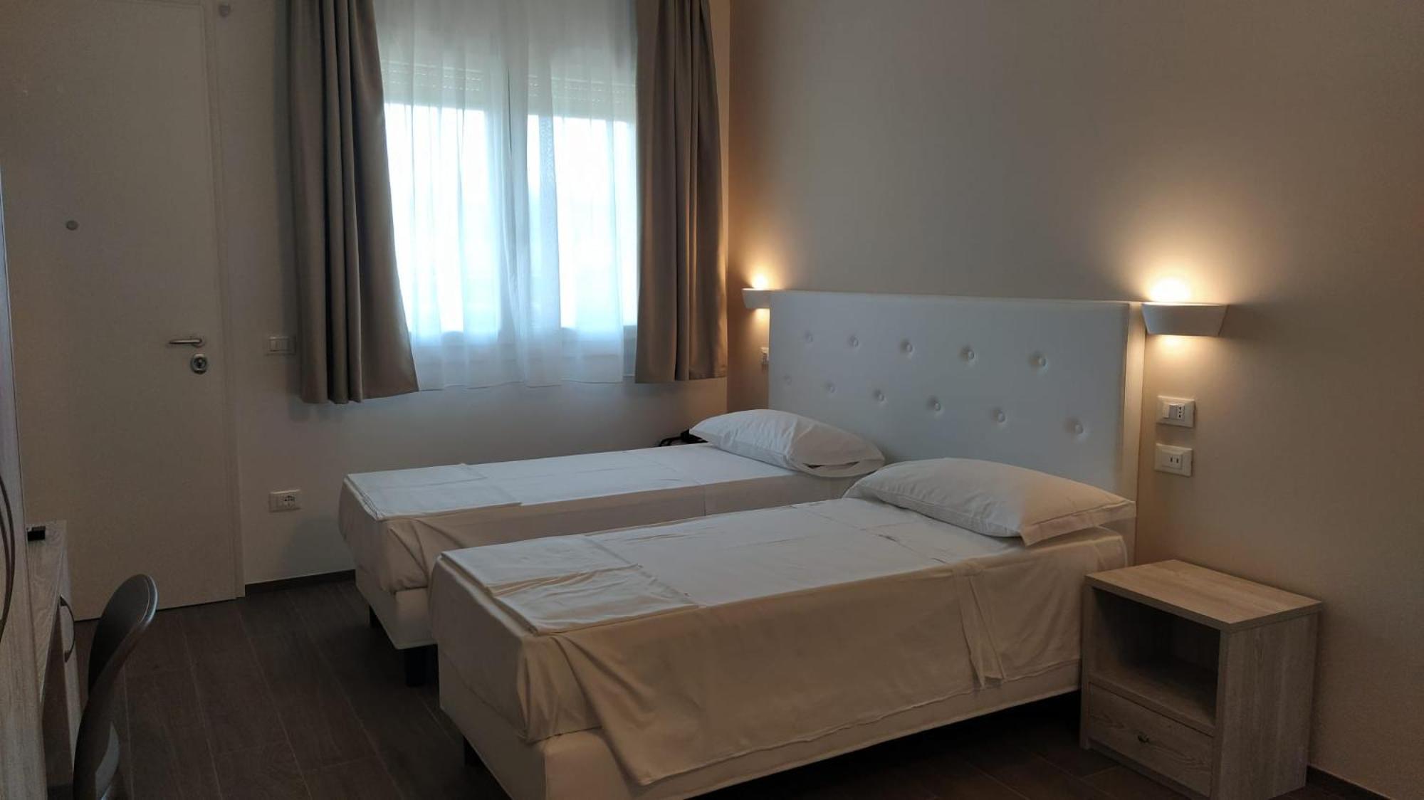 Hotel Ristorante Alla Campagna San Giovanni Lupatoto Værelse billede